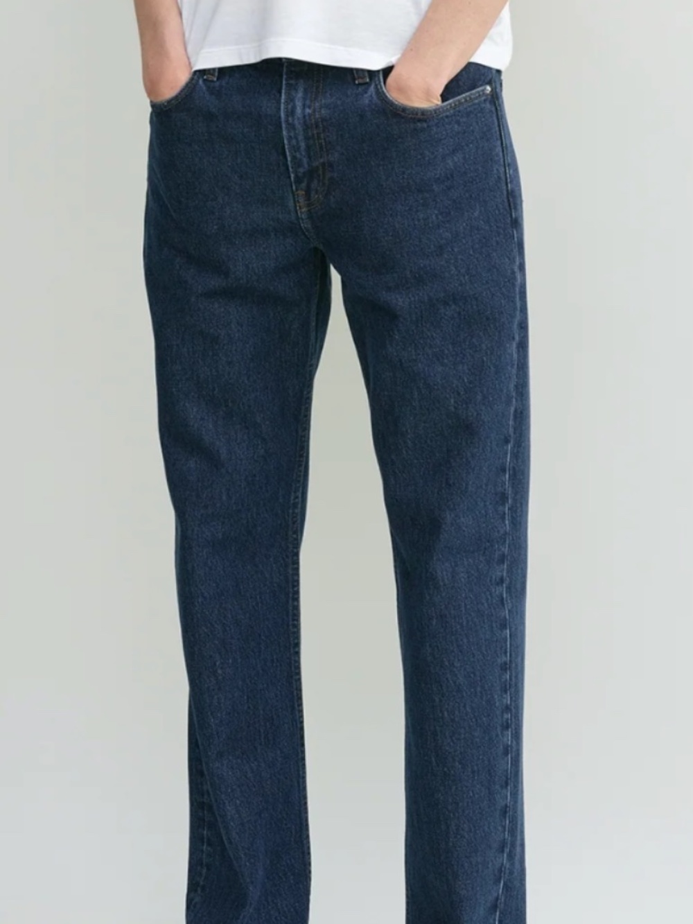Totême Garderob Low straight denim indigo Size 25